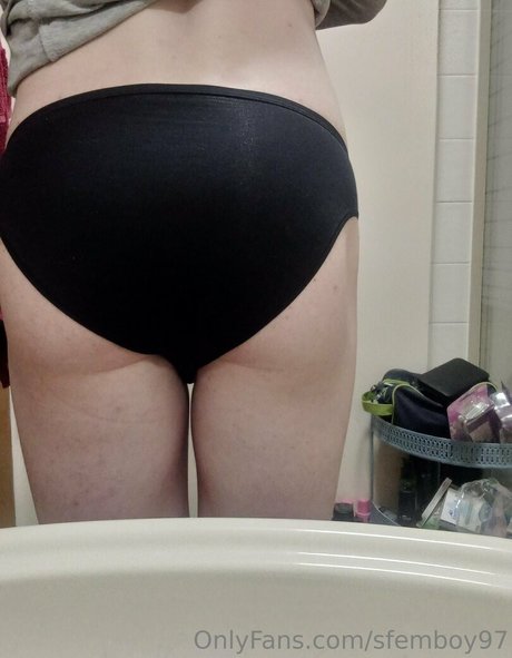 sfemboy97 star du porno en haute qualité archive