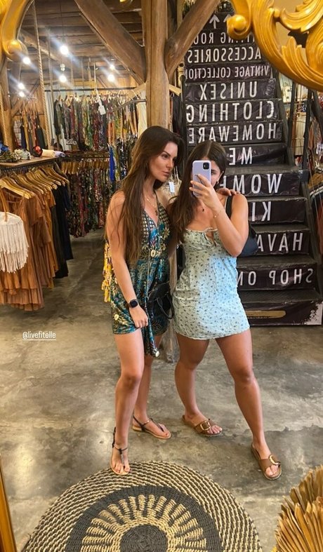 livefitelle star du porno gratuite des photos