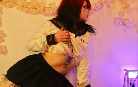 elfsandi jolie star du porno des photos