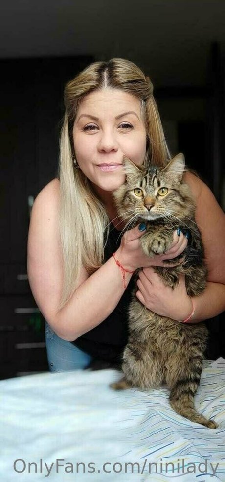 ninilady actrice pornographique img