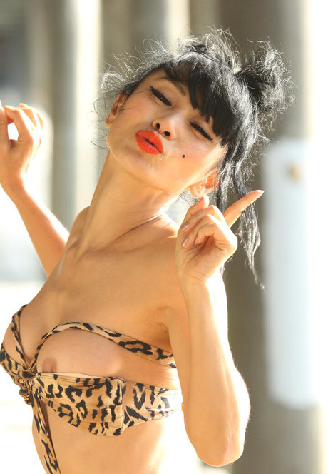 Bai Ling star du porno nue galerie