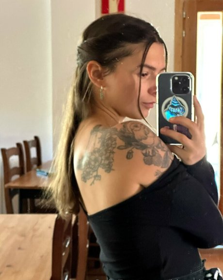 Kitty Berg actrice artistique galerie