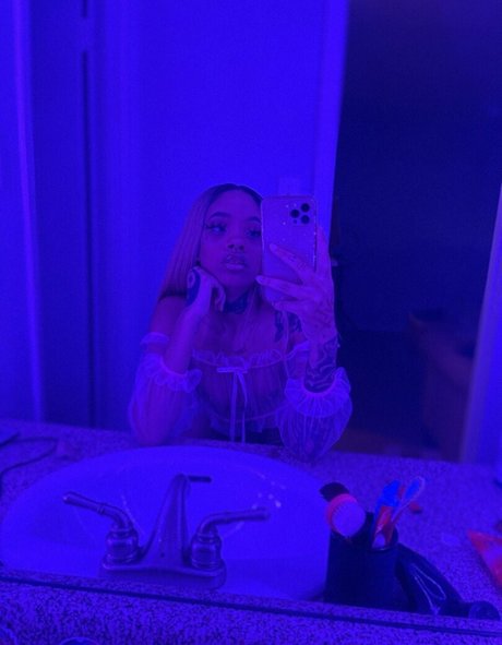 tiffanylannettevip modèle exclusif photo