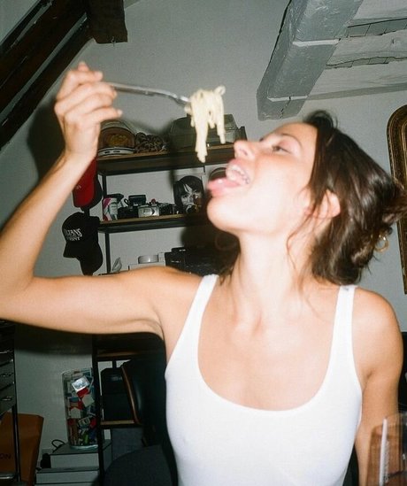 Francesca Pey modèles nus photo