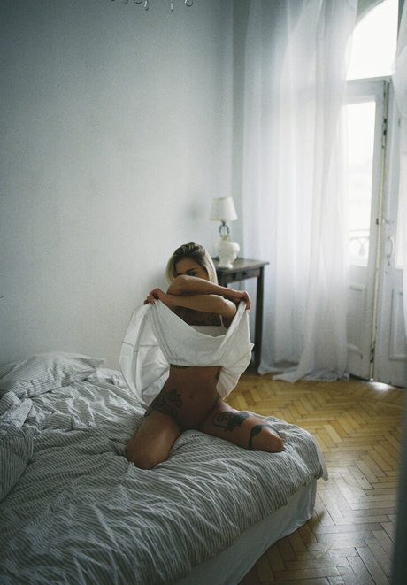 Polina Rahmanova sexe star photo