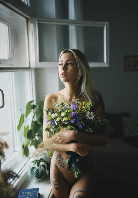 Polina Rahmanova modèle de sexe images