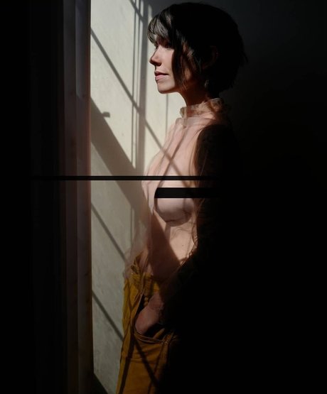 Soe Gschwind modèle érotique images