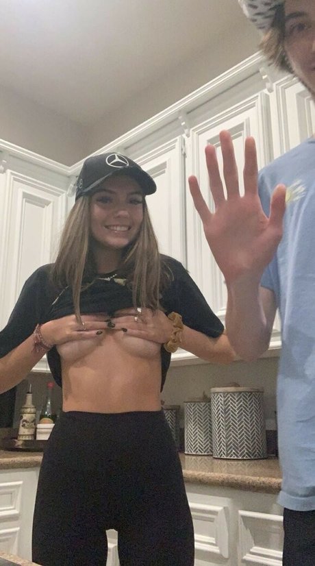 Ryder Mccrann star du porno chaude galerie