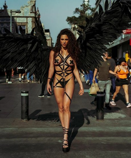 Camila Marana actrice chaude image