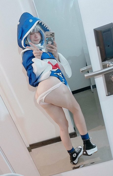 Arise Peachy modèle exclusif photos