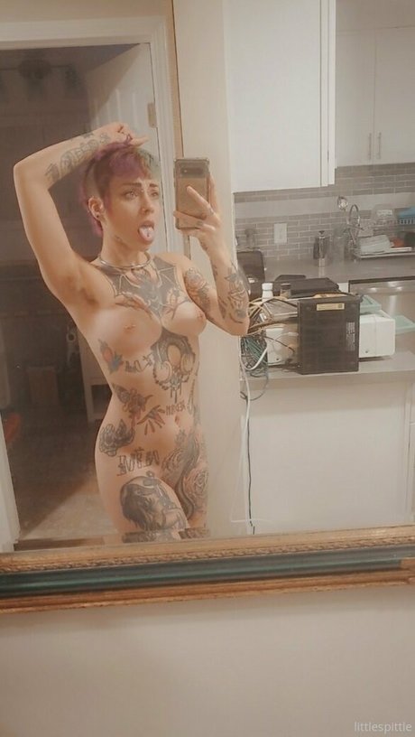 littlespittle modèle pornographique image
