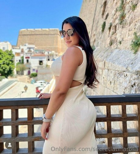 secretlatinarosa étoile img