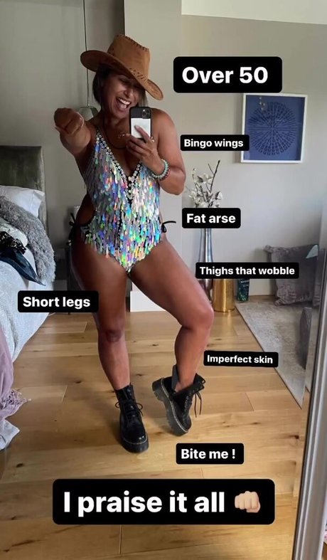 Saira Khan étoile de haute qualité galeries