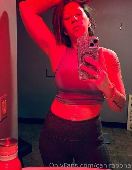 cahiraoona modèle de sexe photo