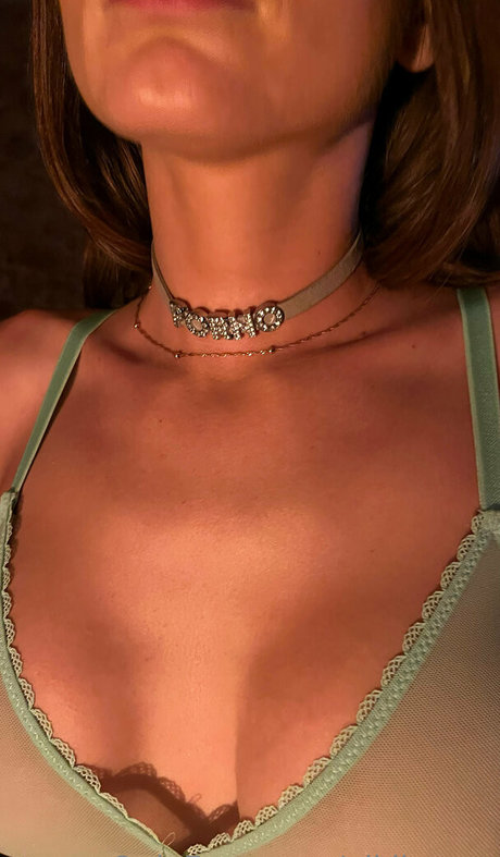 vikikeepu étoile érotique photos