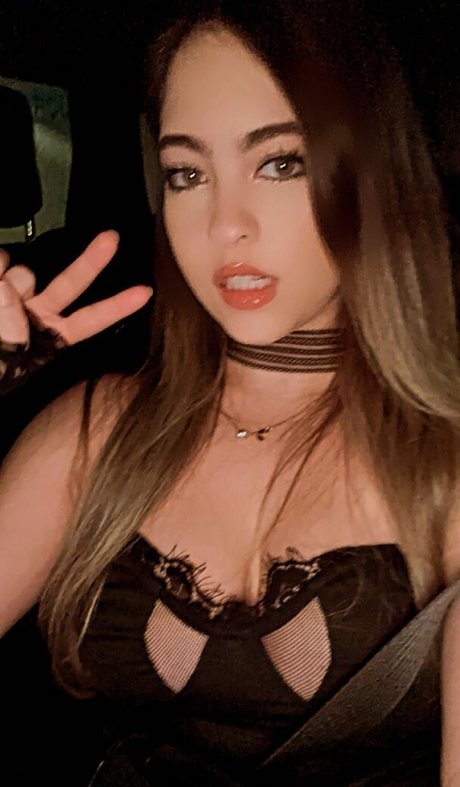 Hilenna modèle joli collection