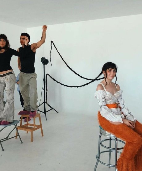 Doddleoddle modèle nu images