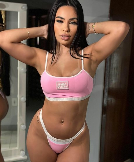 Larissa Nunes actrice nue collection