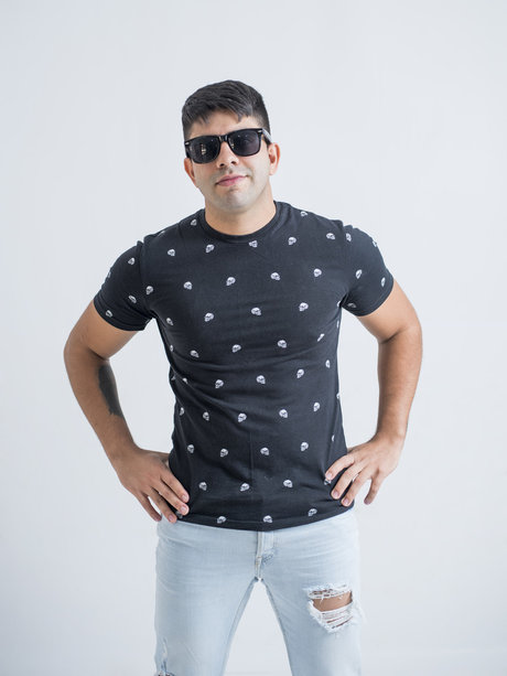 Leo F étoile sympa galeries