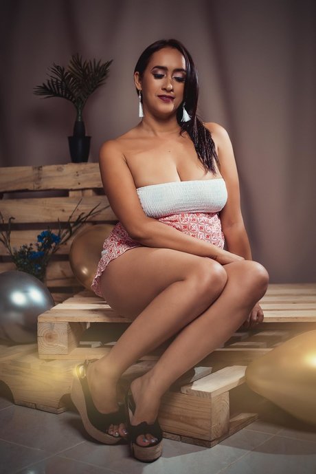 Lauren Gaviria étoile exclusive des photos