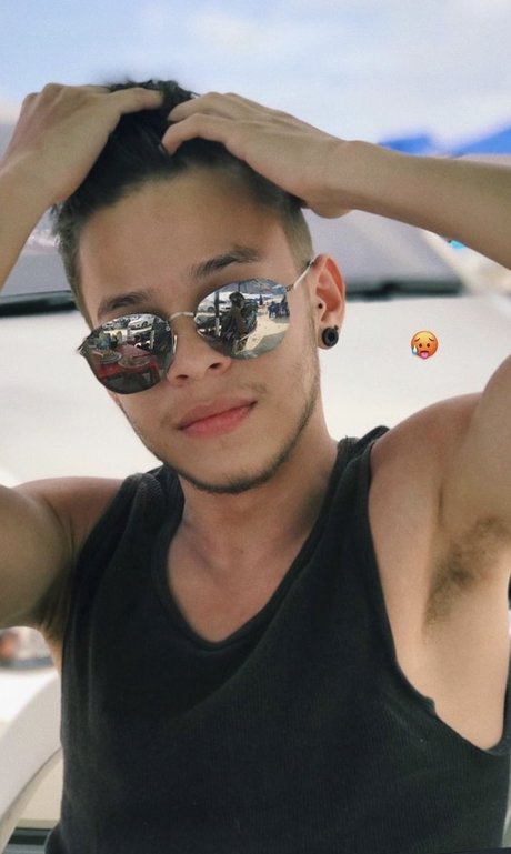 enzo star du porno gratuite des photos