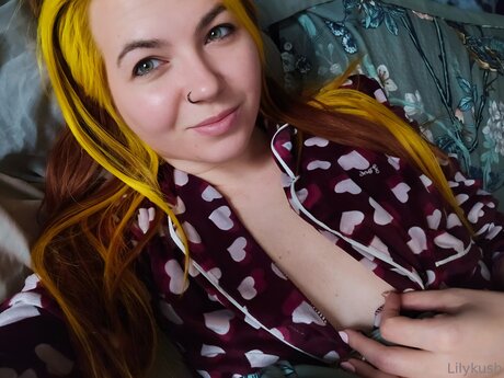 Lilykushfree xxx star du porno img