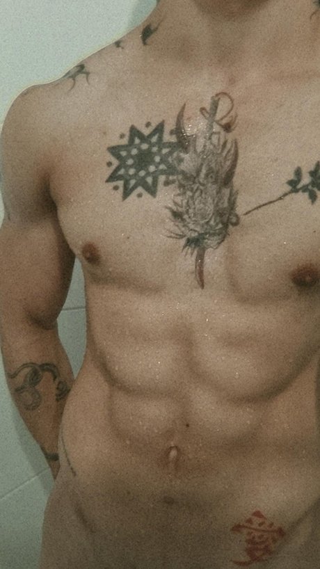 LyoZ nus de stars du porno des photos