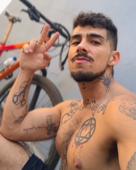 Luciano Queiroz star du porno nue image