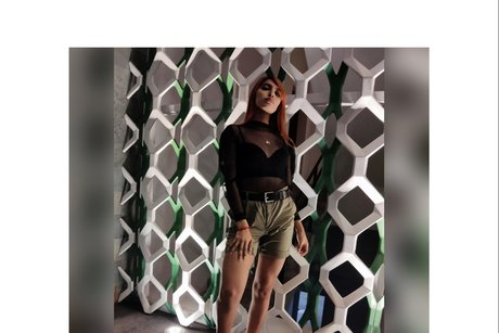 Mandy A star du porno en haute qualité galerie