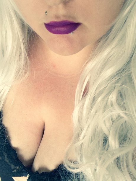 Miss Melody Rain actrice porno galeries