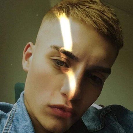 maximo herrera star du porno gratuite img