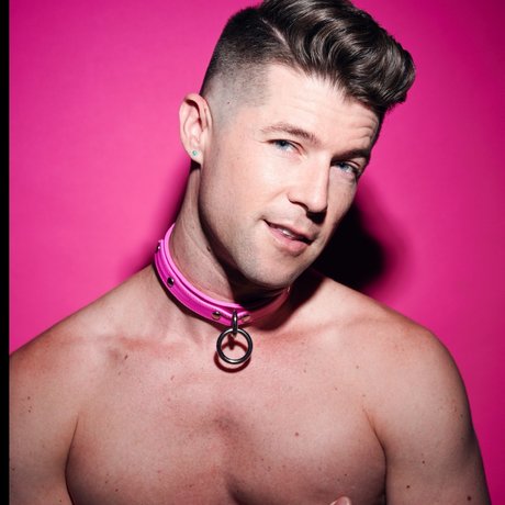 Matty West star érotique collection