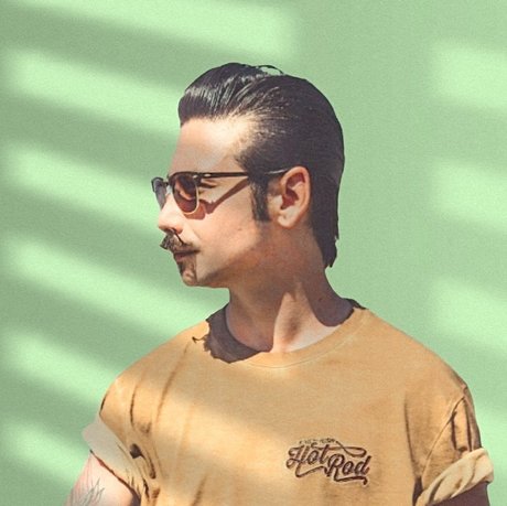 MattSimon actrice libre img