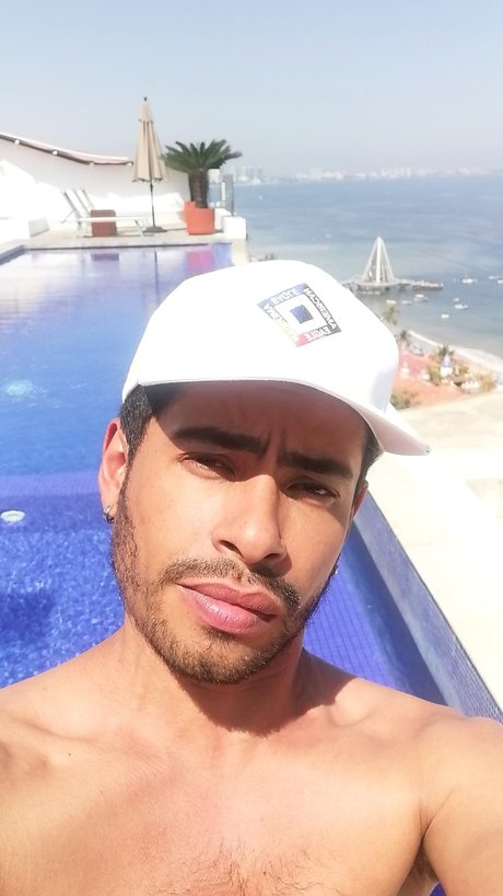 M A T E O star du porno sympa des photos