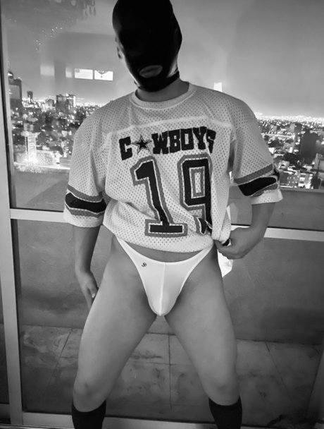 Masket Thoger actrice artistique collection