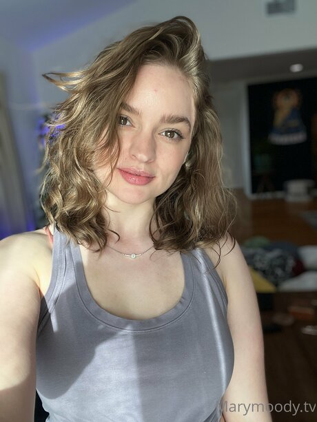 _Mary Moody_ star du porno parfaite photos