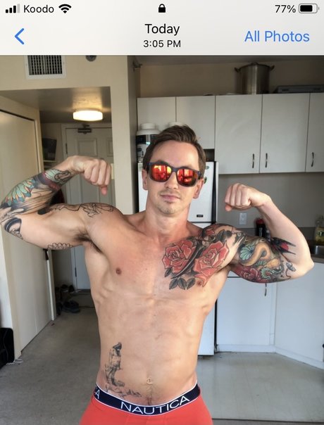 Mike Pillar actrice adulte images