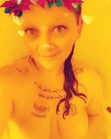 Miaya actrice nue archive