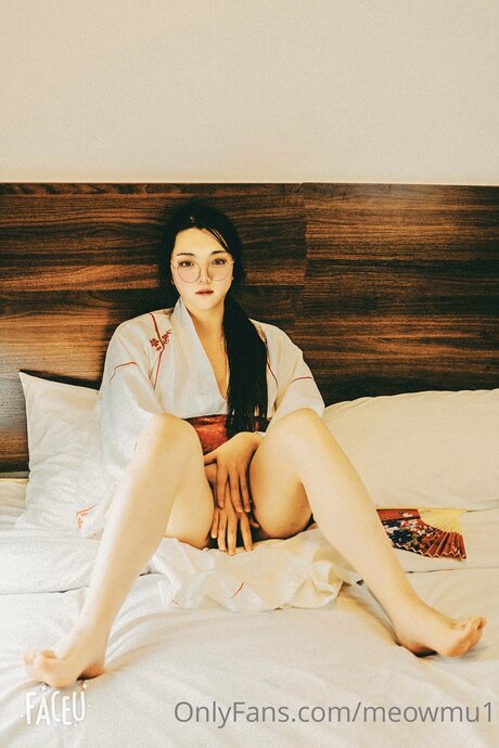 Ai SissyLunar actrice galeries