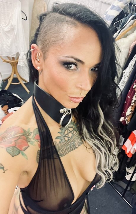 Miss Black Reign star du porno parfaite image