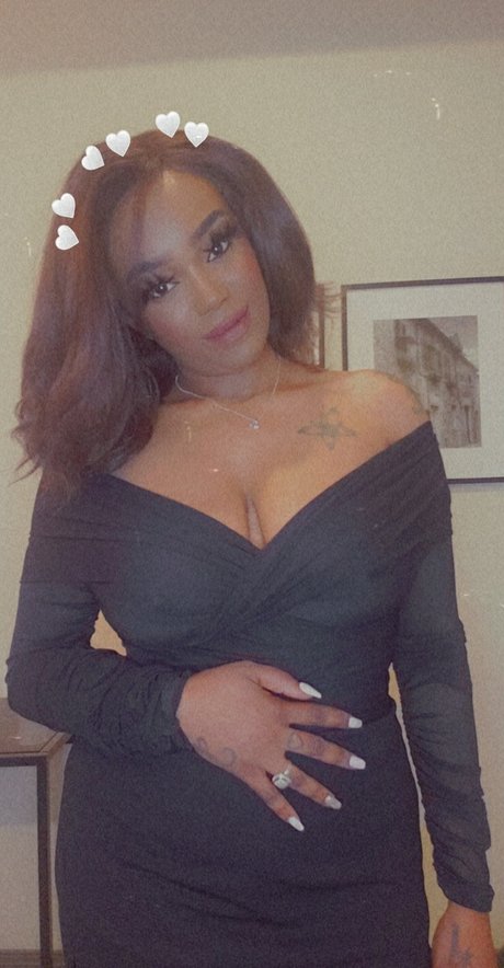 Munroe Kitty nus star du porno images