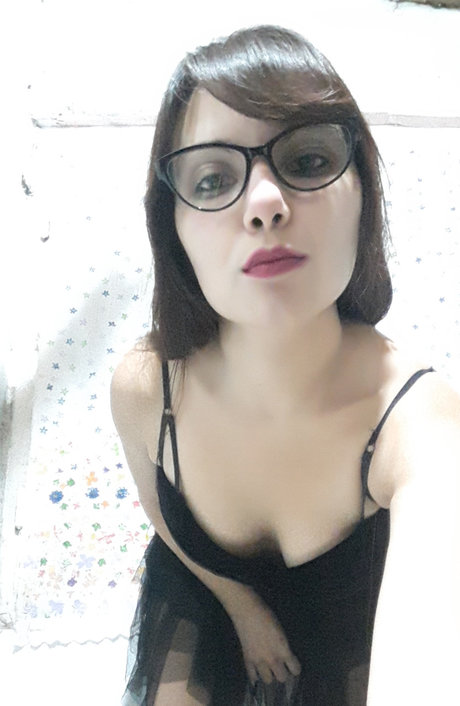 Morgana Wagner modèle exclusif images