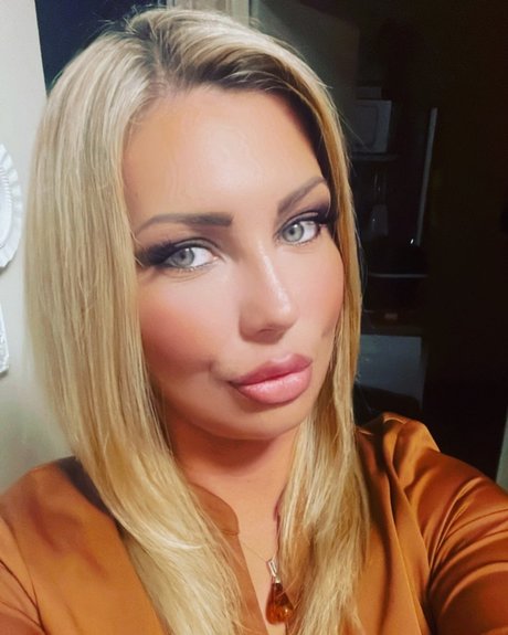 Shiva Love meilleure actrice image