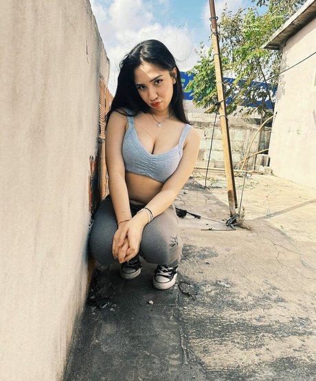 Amateur Latina Lazlye art star du porno galeries