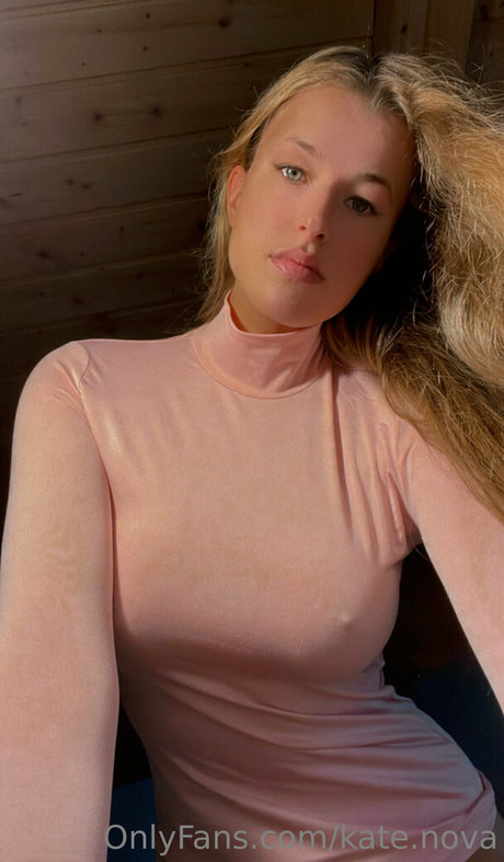 kate nova actrice sexy collection