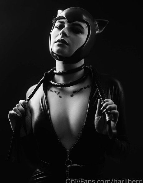 Harlihero actrice xxx image