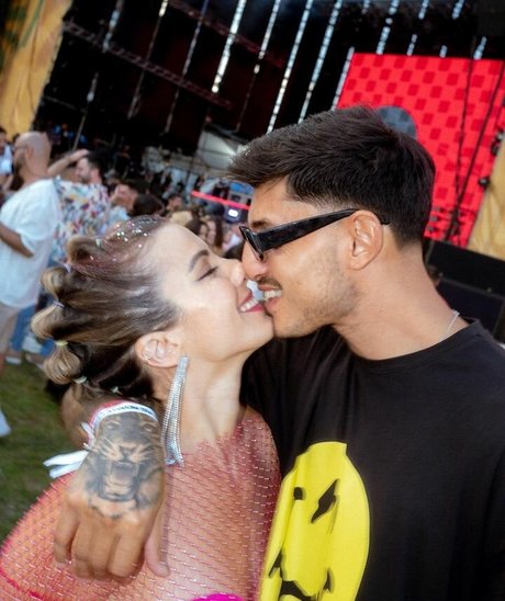 massage bbc uniquementfans xxx haut images