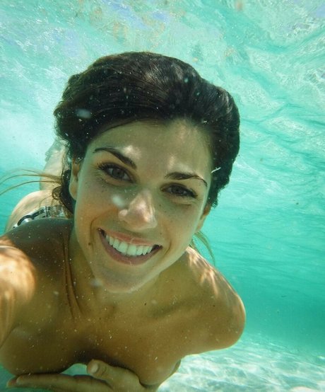 Ariadna Hafez haut étoile photo