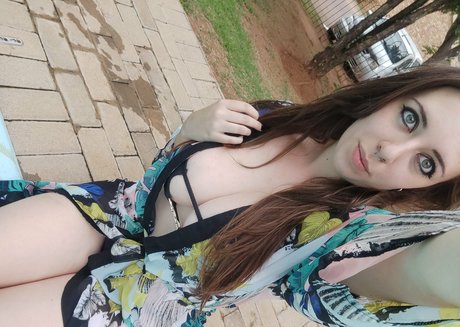 forbidden amara belle actrice img