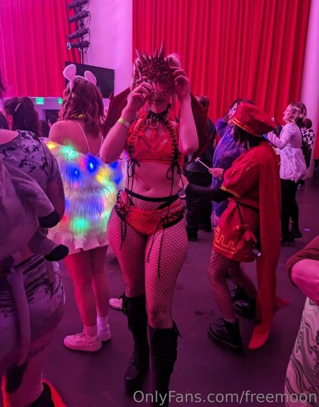 freemoon modèle de sexe photos